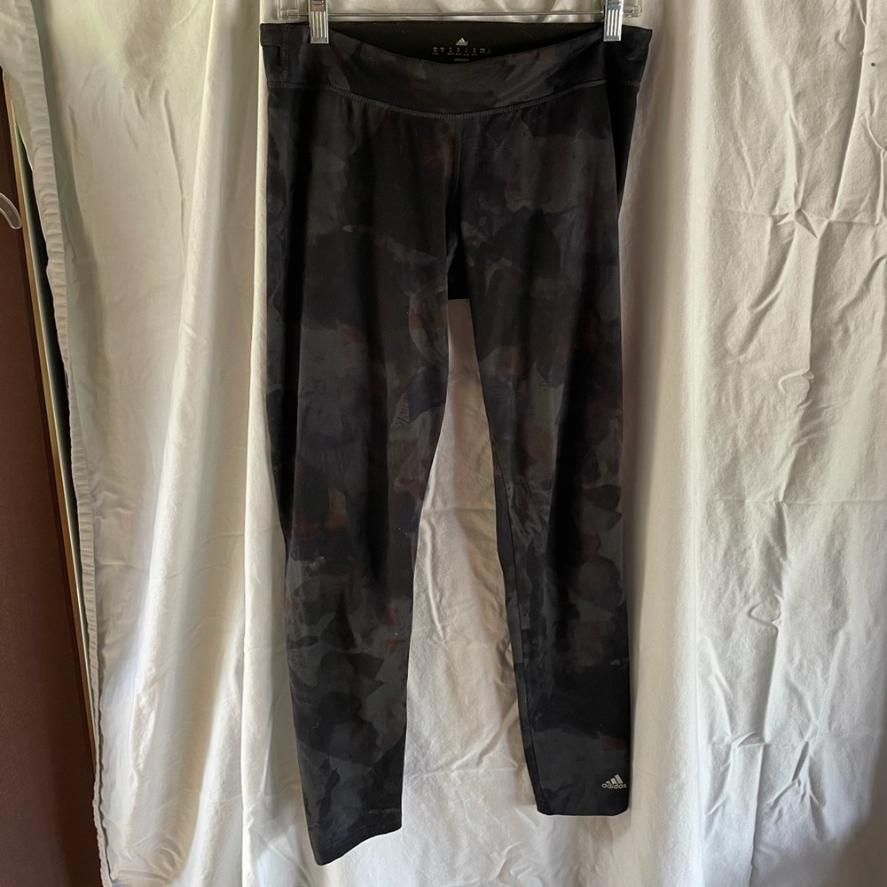Adidas Leggings - Medium
